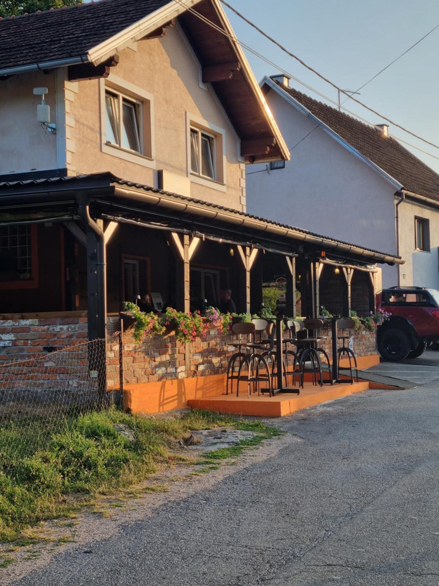 Villa Lady Di Plitvice Vrhovine Exterior photo