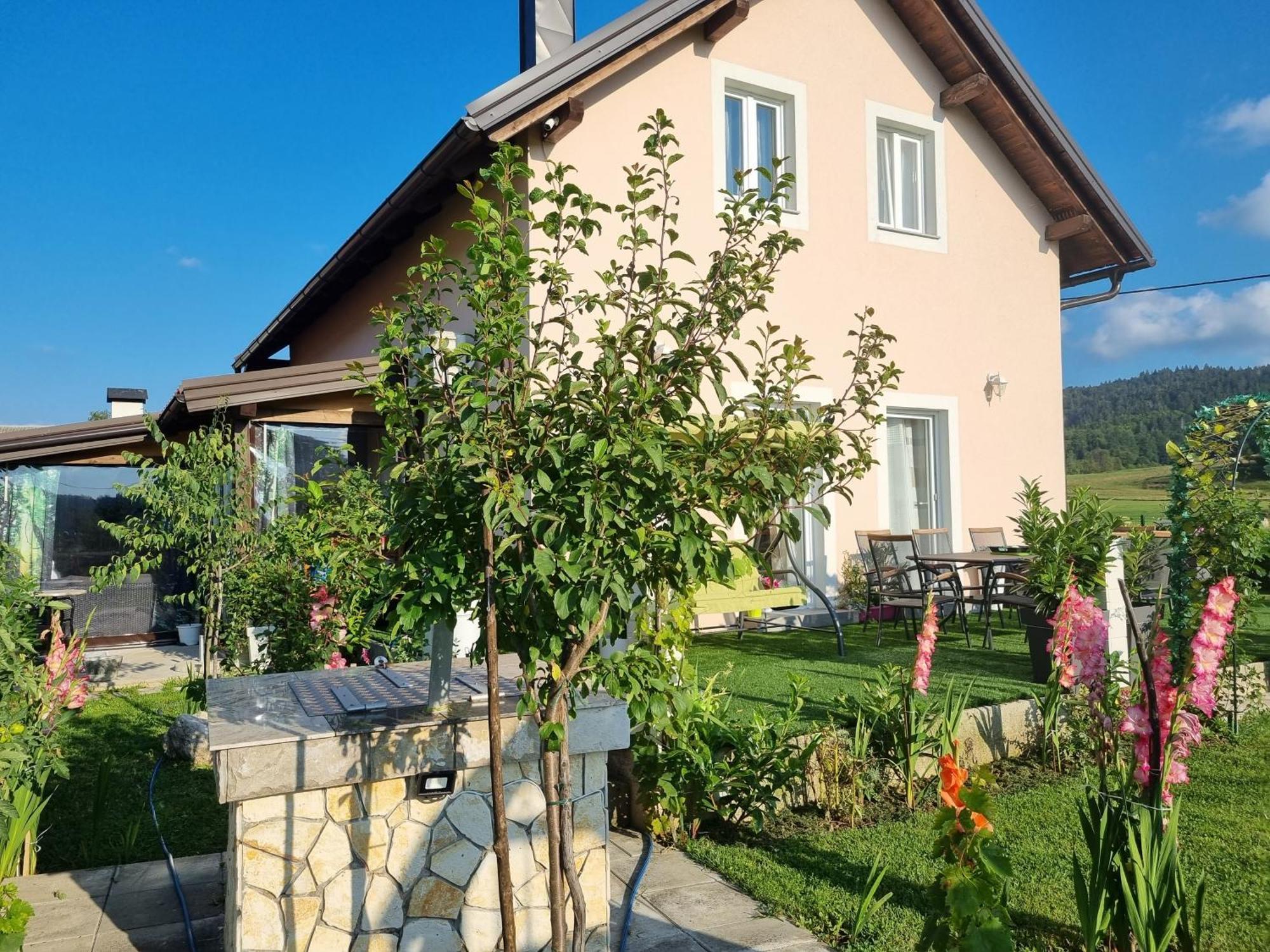 Villa Lady Di Plitvice Vrhovine Exterior photo