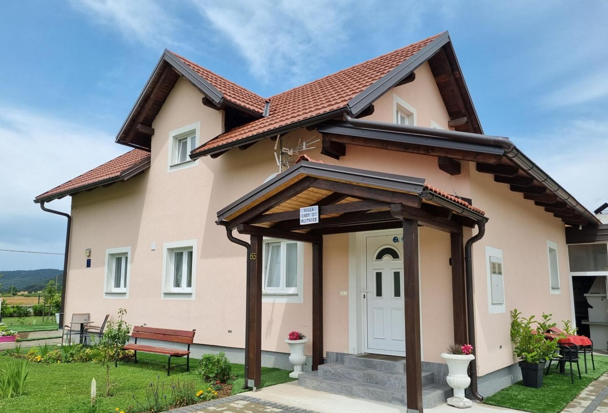 Villa Lady Di Plitvice Vrhovine Exterior photo