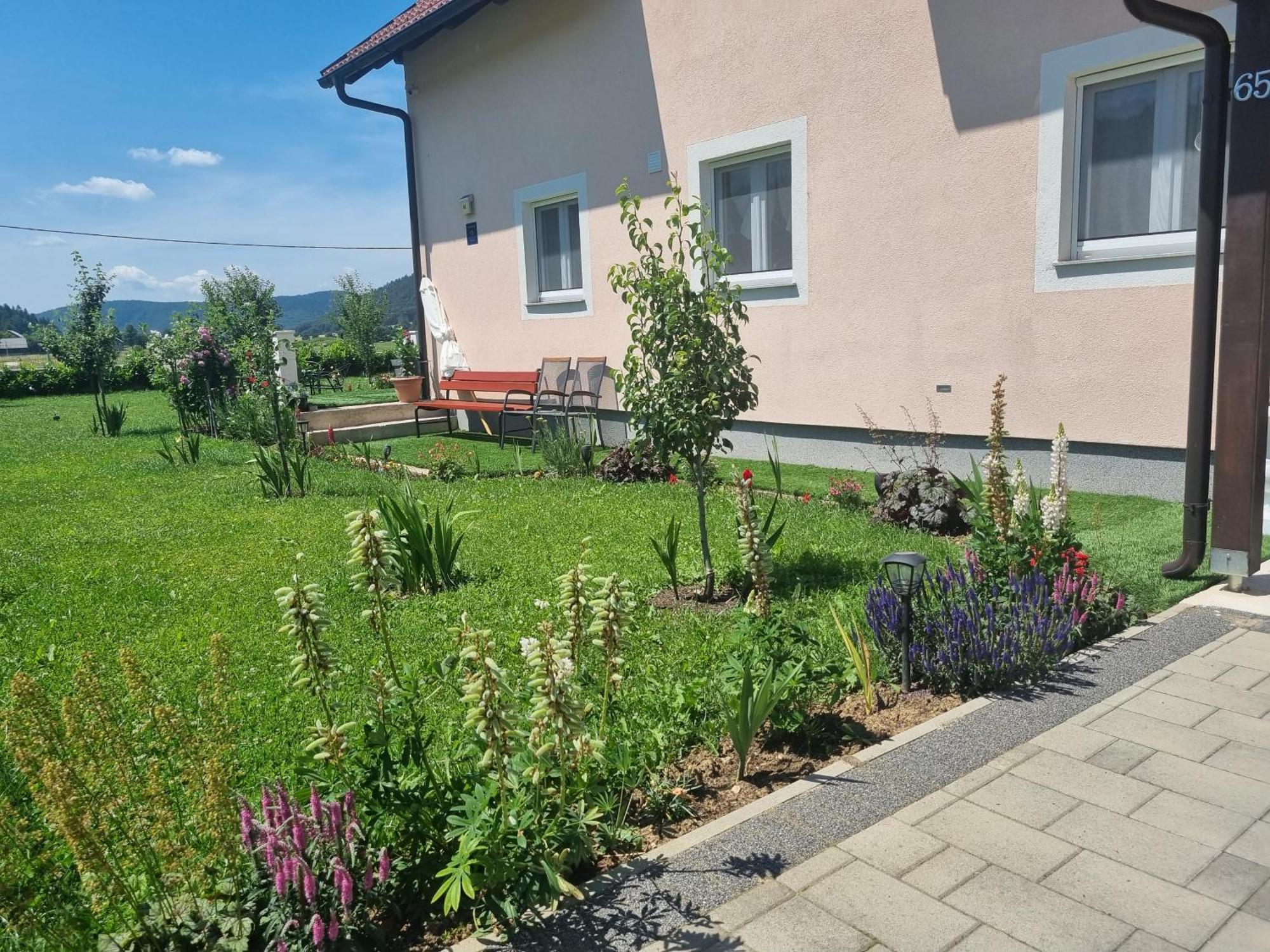 Villa Lady Di Plitvice Vrhovine Exterior photo